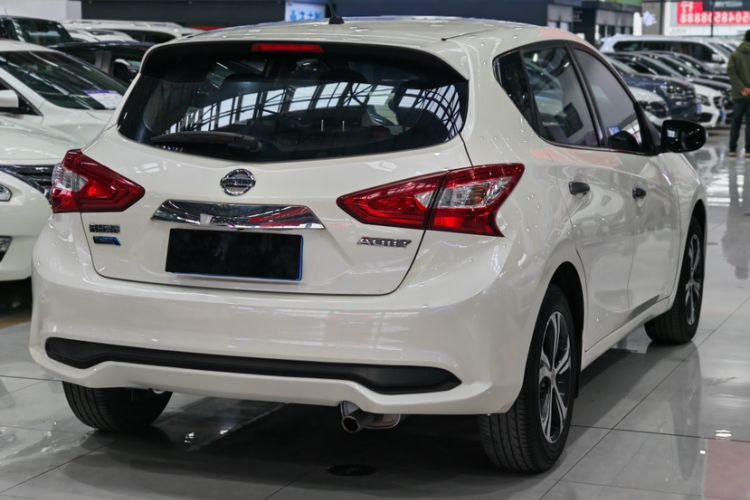 Used Nissan Tiida 2019 1.6L CVT Smart Drive Version China VI Standard Exterior 4
