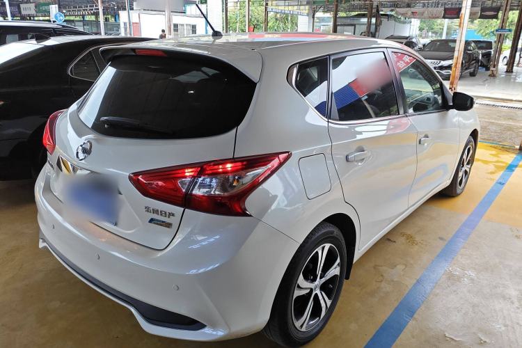 Used Nissan Tiida 2019 1.6L CVT Smart Drive Version China VI Standard Exterior 5