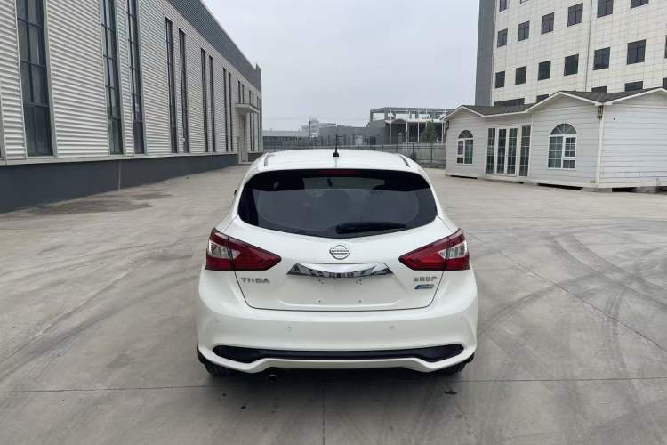 Used Nissan Tiida 2019 1.6L CVT Smart Drive Version China VI Standard Exterior 5