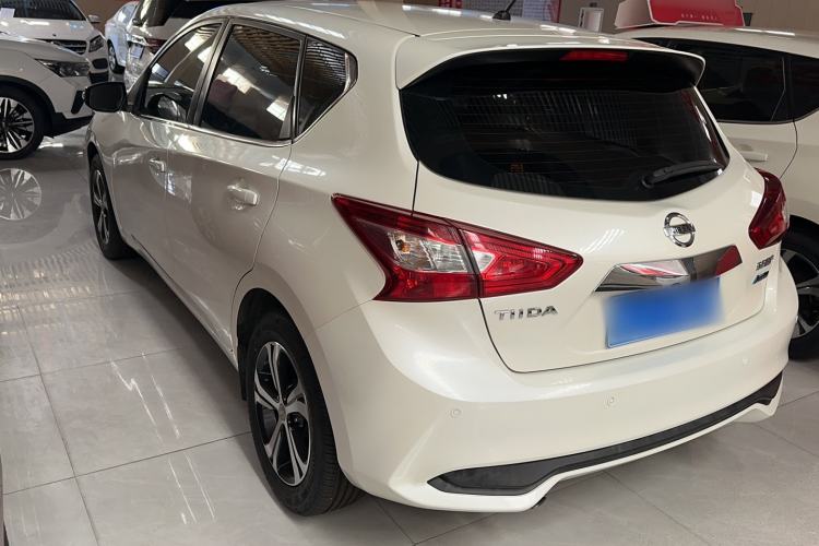 Used Nissan Tiida 2019 1.6L CVT Smart Drive Version China VI Standard Exterior 6