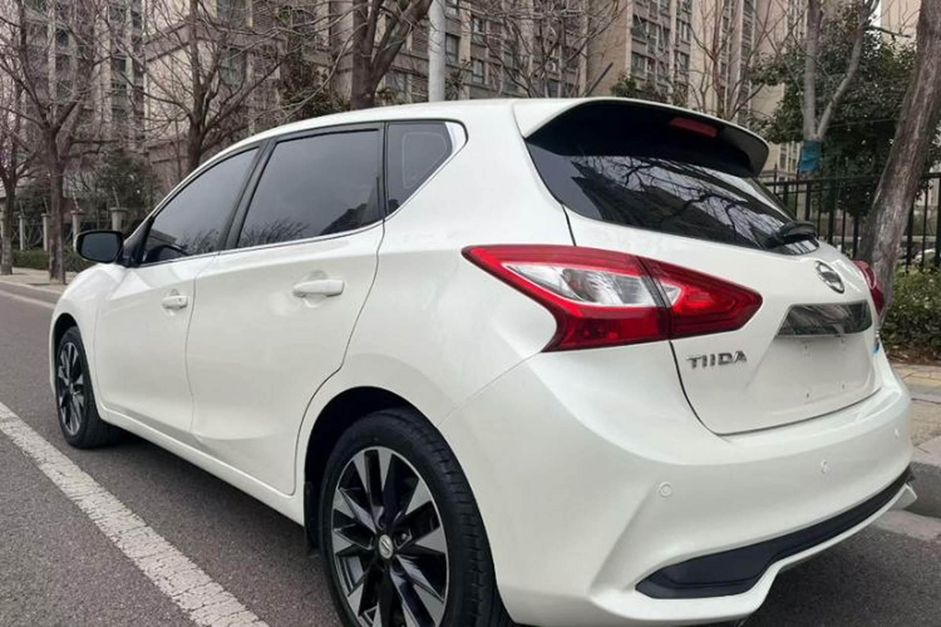 Used Nissan Tiida 2019 1.6L CVT ZhiZun Edition China VI standard Exterior 8