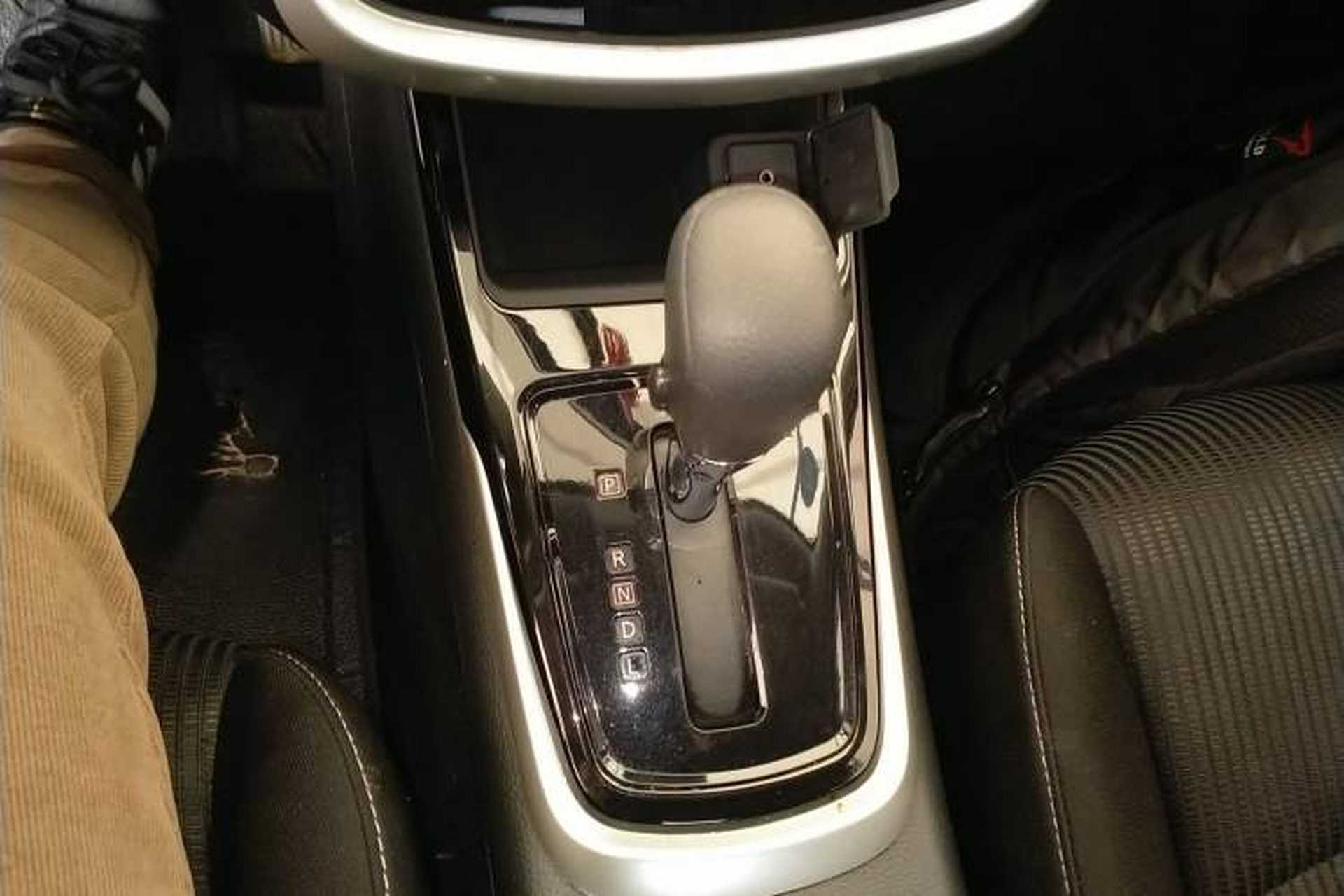 Used Nissan Tiida 2019 1.6L CVT Cool Edition China VI Standard Gear Lever