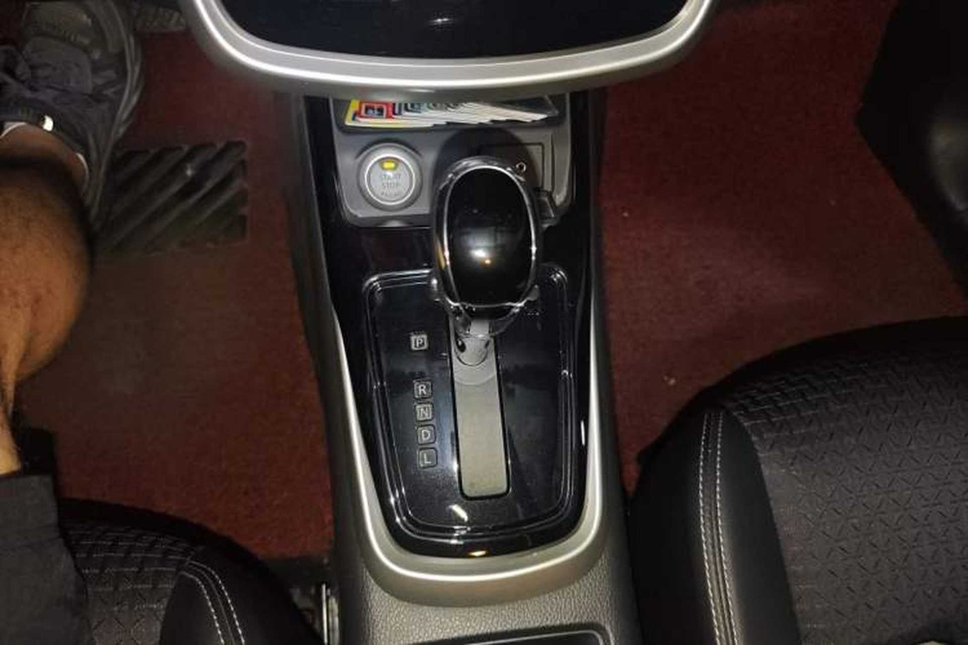 Used Nissan Tiida 2019 1.6L CVT Smart Drive Version China VI Standard Gear Lever