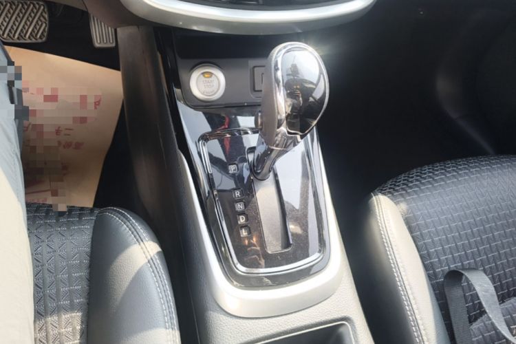 Used Nissan Tiida 2019 1.6L CVT Smart Drive Version China VI Standard Gear Lever