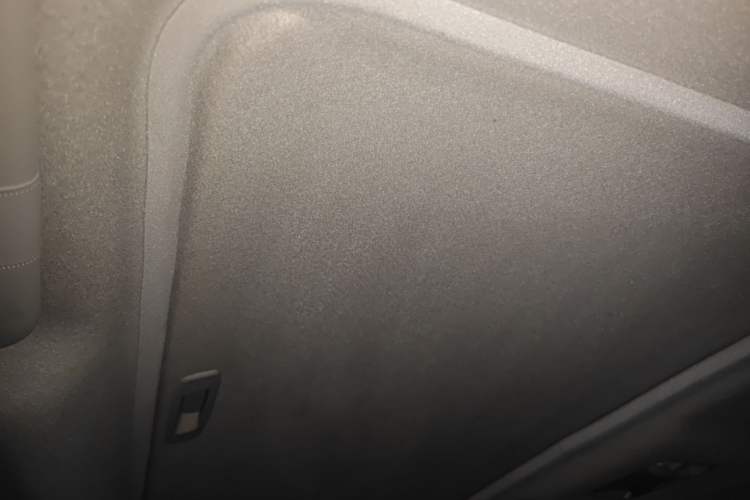 Used Nissan Tiida 2019 1.6L CVT Smart Enjoyment Version China VI Standard Headliner