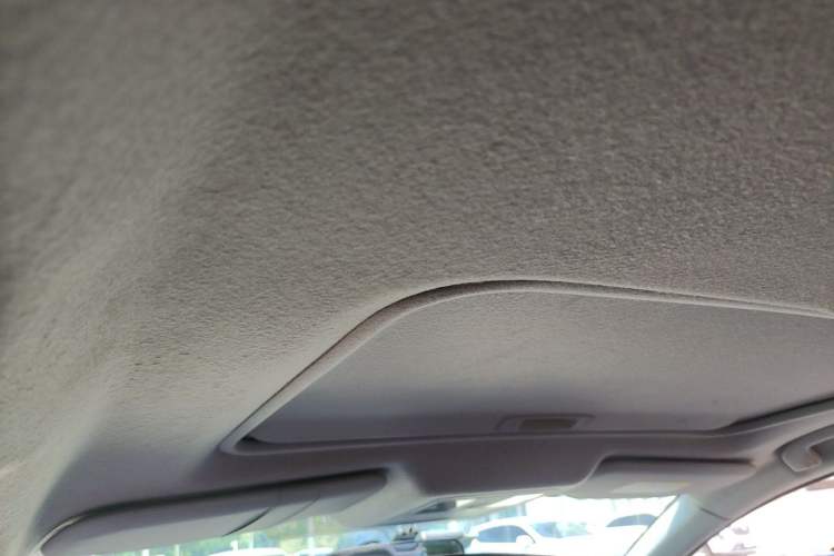 Used Nissan Tiida 2019 1.6L CVT Cool Edition China VI Standard Headliner