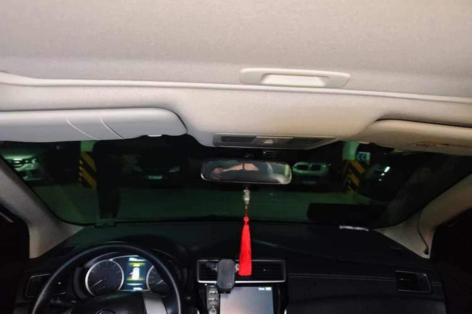 Used Nissan Tiida 2019 1.6L CVT Smart Drive Version China VI Standard Headliner