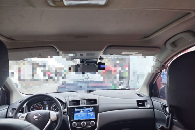 Used Nissan Tiida 2019 1.6L CVT Smart Drive Version China VI Standard Headliner