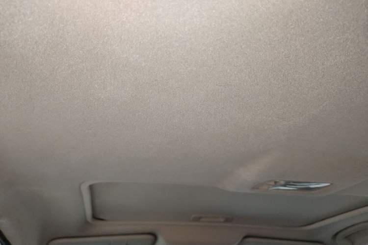 Used Nissan Tiida 2019 1.6L CVT Smart Drive Version China VI Standard Headliner