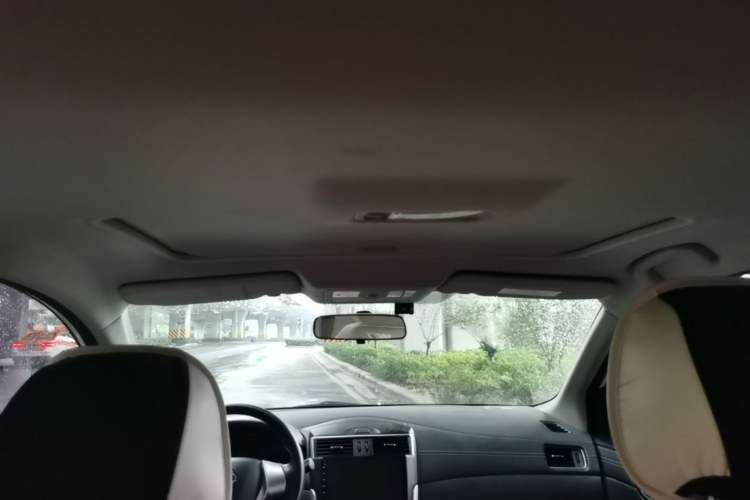 Used Nissan Tiida 2019 1.6L CVT Cool Edition China VI Standard Headliner