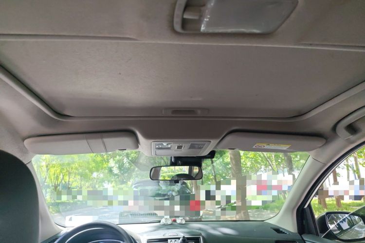 Used Nissan Tiida 2019 1.6L CVT Smart Drive Version China VI Standard Headliner