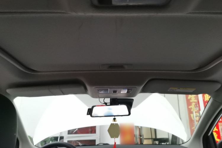 Used Nissan Tiida 2019 1.6L CVT Smart Enjoyment Version China VI Standard Headliner