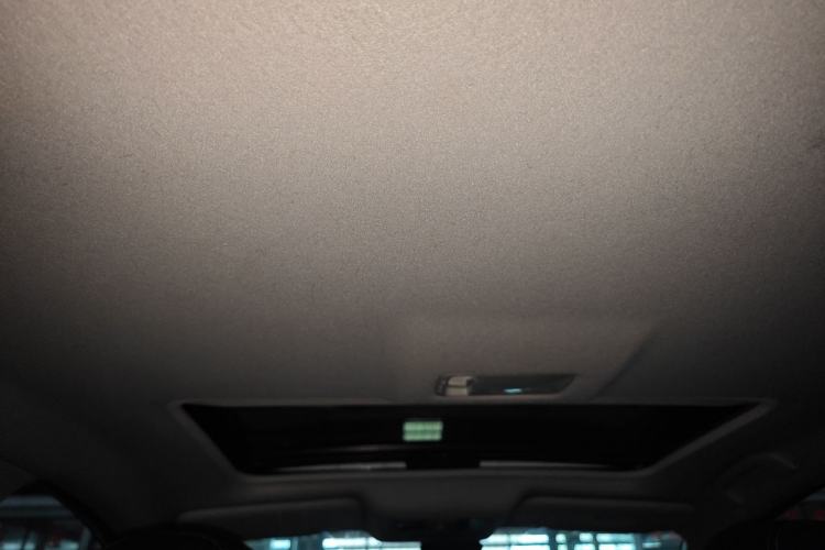 Used Nissan Tiida 2019 1.6L CVT Smart Enjoyment Version China VI Standard Headliner