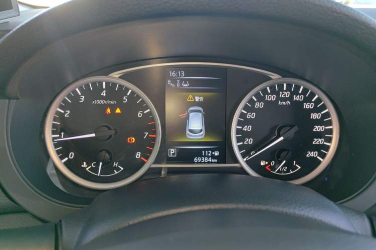 Used Nissan Tiida 2019 1.6L CVT Smart Drive Version China VI Standard Instrument Cluster