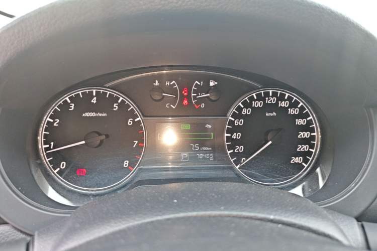Used Nissan Tiida 2019 1.6L CVT Cool Edition China VI Standard Instrument Cluster