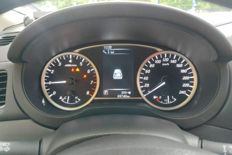 Used Nissan Tiida 2019 1.6L CVT Smart Drive Version China VI Standard Instrument Cluster