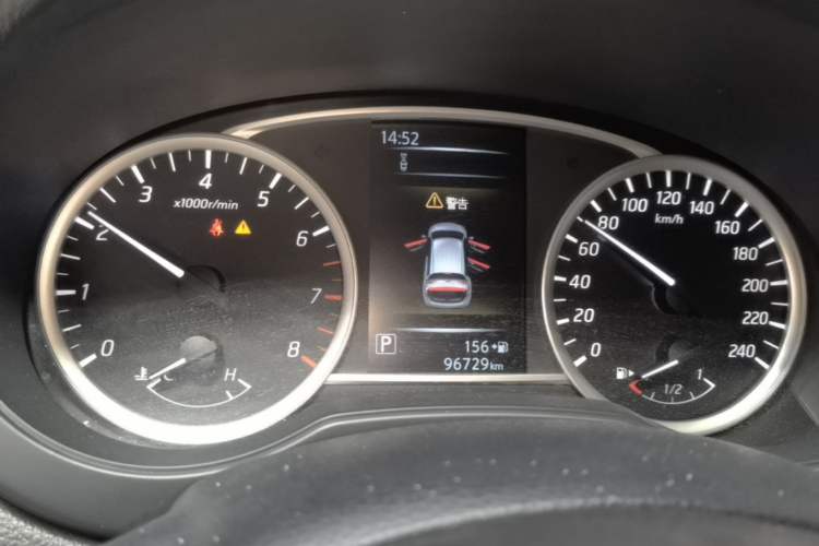 Used Nissan Tiida 2019 1.6L CVT Smart Drive Version China VI Standard Instrument Cluster