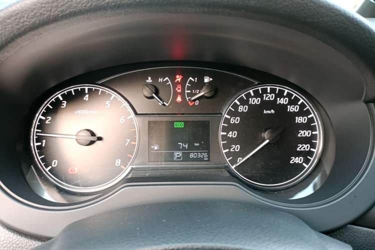 Used Nissan Tiida 2019 1.6L CVT Cool Edition China VI Standard Instrument Cluster