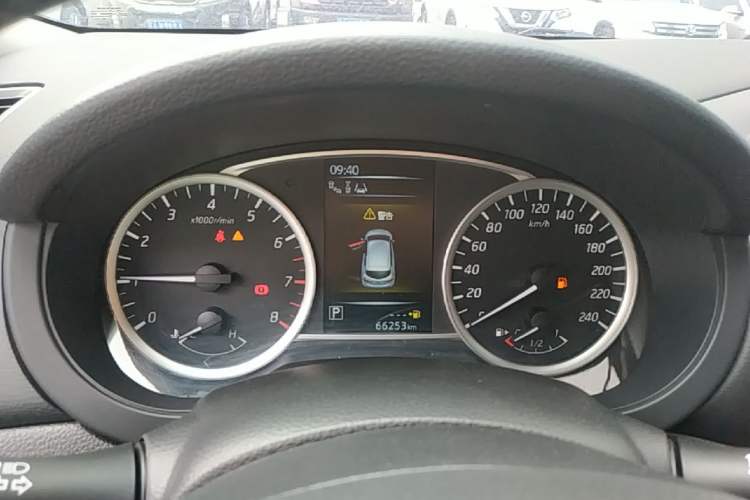 Used Nissan Tiida 2019 1.6L CVT Smart Drive Version China VI Standard Instrument Cluster
