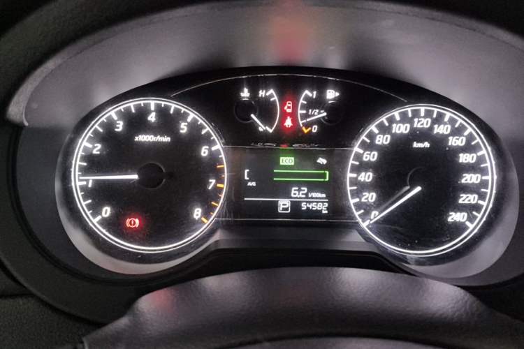 Used Nissan Tiida 2019 1.6L CVT Cool Edition China VI Standard Instrument Cluster
