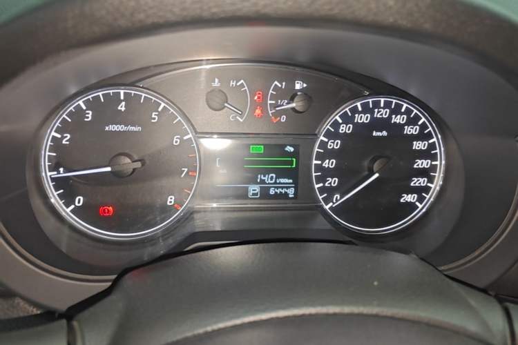 Used Nissan Tiida 2019 1.6L CVT Cool Edition China VI Standard Instrument Cluster
