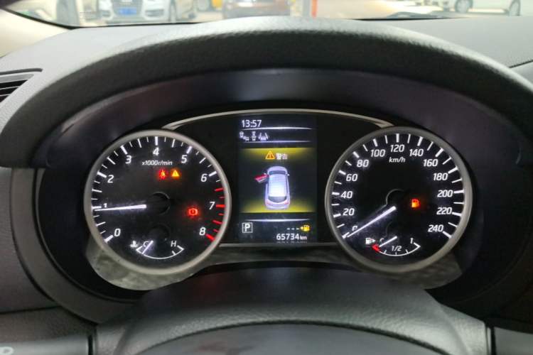 Used Nissan Tiida 2019 1.6L CVT Smart Drive Version China VI Standard Instrument Cluster