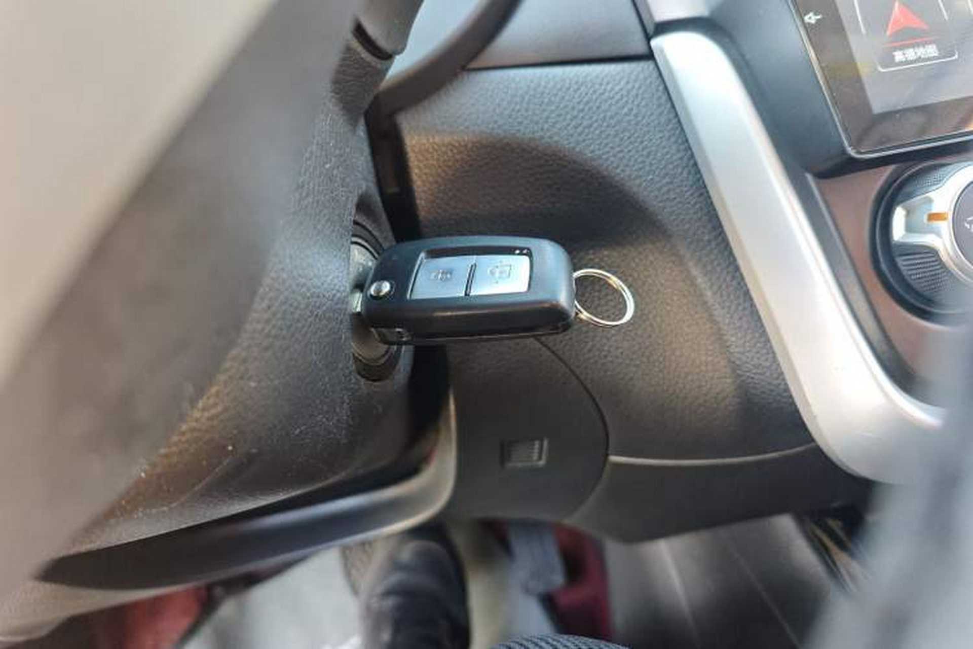 Used Nissan Tiida 2019 1.6L CVT Cool Edition China VI Standard Interior 1