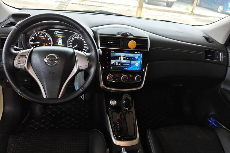 Used Nissan Tiida 2019 1.6L CVT Smart Drive Version China VI Standard Interior 2