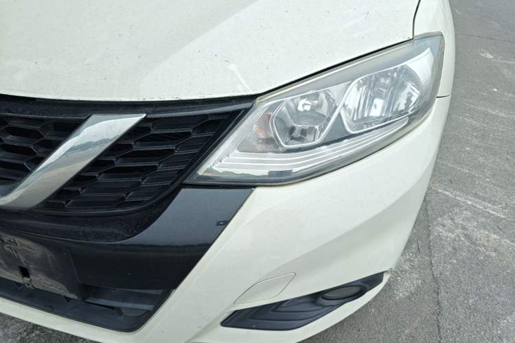 Used Nissan Tiida 2019 1.6L CVT Smart Drive Version China VI Standard Left Front Headlight