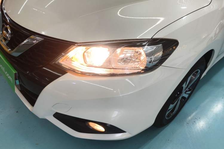 Used Nissan Tiida 2019 1.6L CVT Smart Drive Version China VI Standard Left Front Headlight