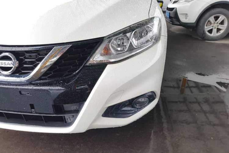 Used Nissan Tiida 2019 1.6L CVT Cool Edition China VI Standard Left Front Headlight