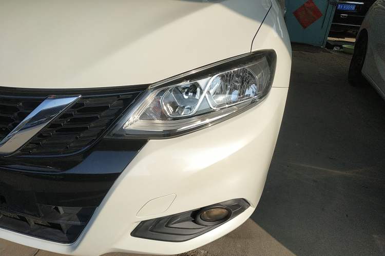 Used Nissan Tiida 2019 1.6L CVT Smart Drive Version China VI Standard Left Front Headlight
