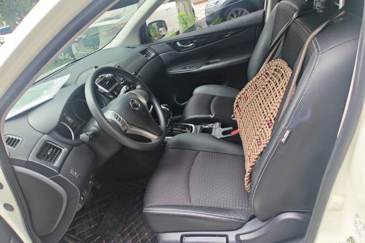 Used Nissan Tiida 2019 1.6L CVT Smart Drive Version China VI Standard Left Front Seat
