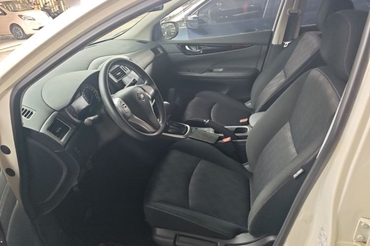 Used Nissan Tiida 2019 1.6L CVT Cool Edition China VI Standard Left Front Seat