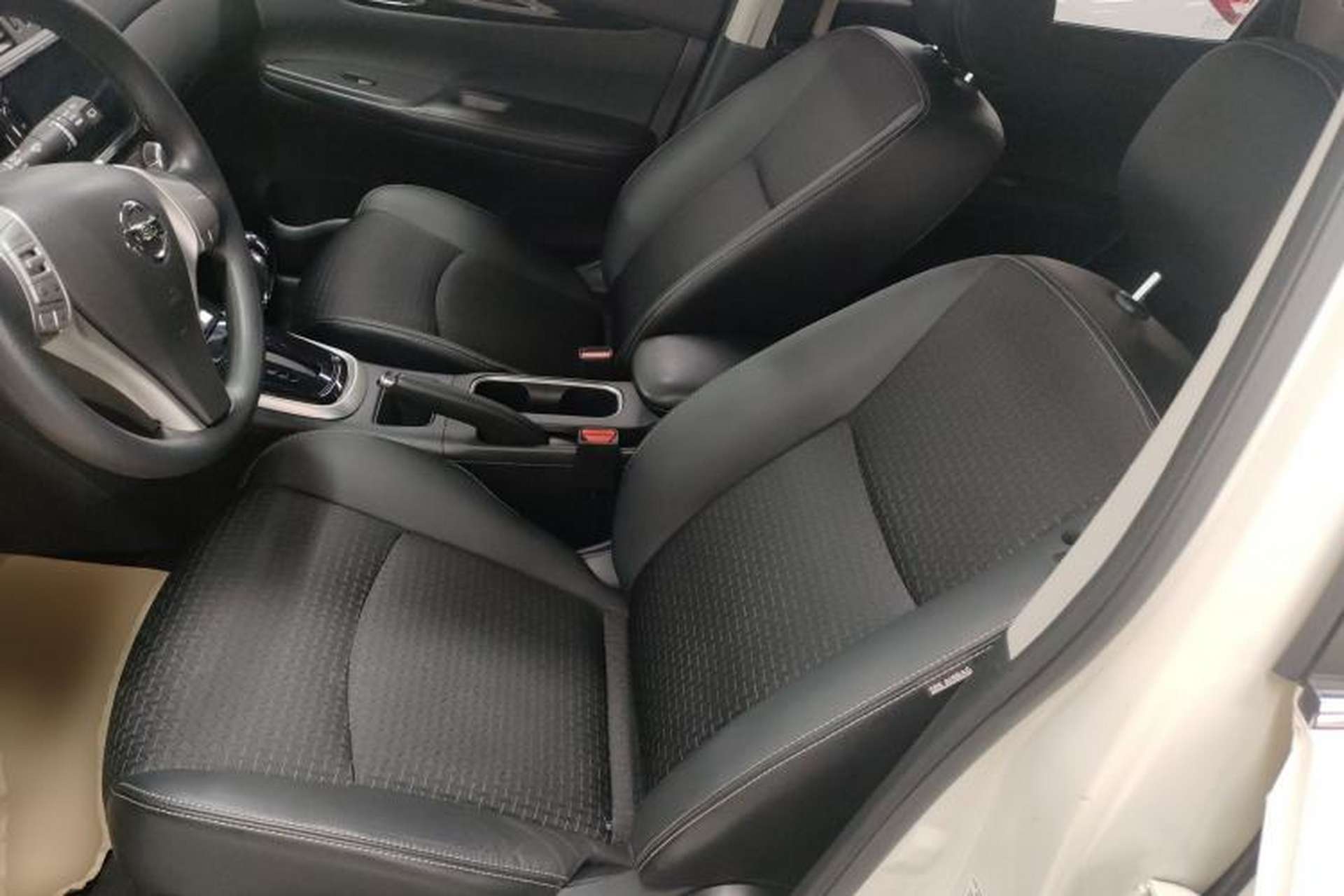 Used Nissan Tiida 2019 1.6L CVT Smart Drive Version China VI Standard Left Front Seat
