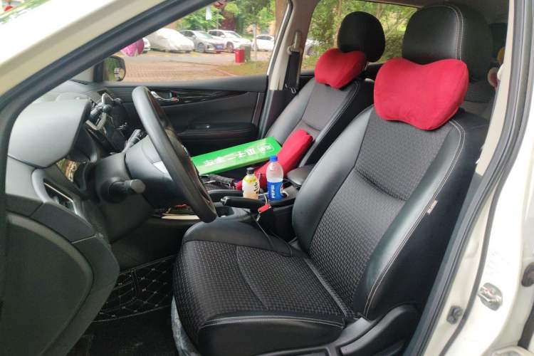 Used Nissan Tiida 2019 1.6L CVT Smart Drive Version China VI Standard Left Front Seat
