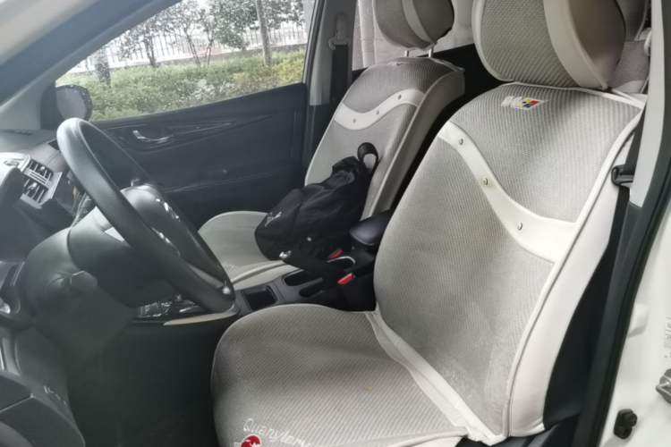 Used Nissan Tiida 2019 1.6L CVT Cool Edition China VI Standard Left Front Seat