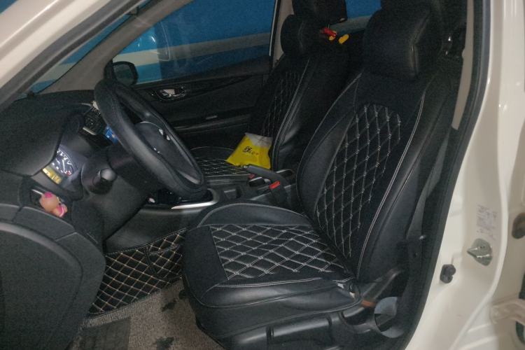 Used Nissan Tiida 2019 1.6L CVT Smart Drive Version China VI Standard Left Front Seat