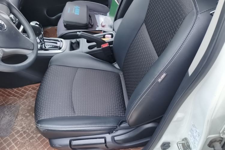 Used Nissan Tiida 2019 1.6L CVT Smart Drive Version China VI Standard Left Front Seat