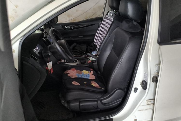 Used Nissan Tiida 2019 1.6L CVT Cool Edition China VI Standard Left Front Seat