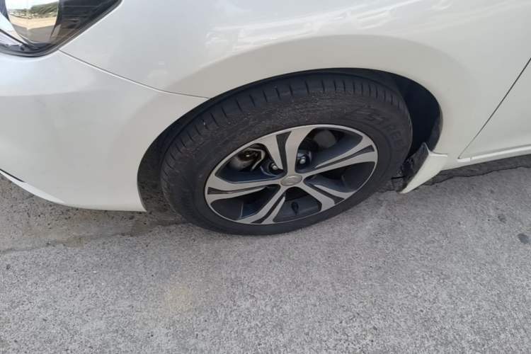 Used Nissan Tiida 2019 1.6L CVT Smart Drive Version China VI Standard Left Front Wheel Hub