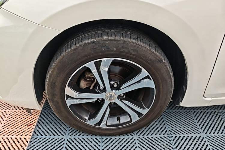 Used Nissan Tiida 2019 1.6L CVT Smart Drive Version China VI Standard Left Front Wheel Hub