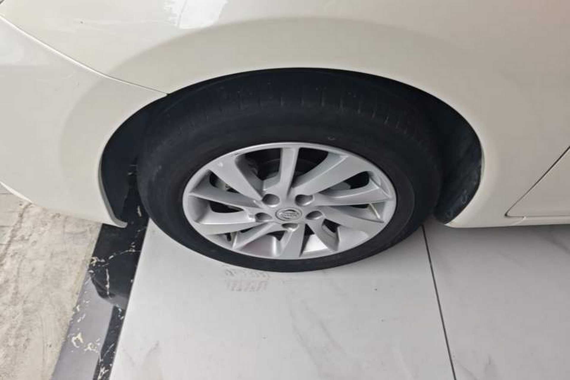 Used Nissan Tiida 2019 1.6L CVT Cool Edition China VI Standard Left Front Wheel Hub