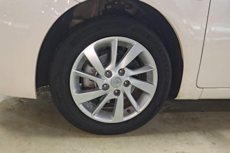 Used Nissan Tiida 2019 1.6L CVT Cool Edition China VI Standard Left Front Wheel Hub