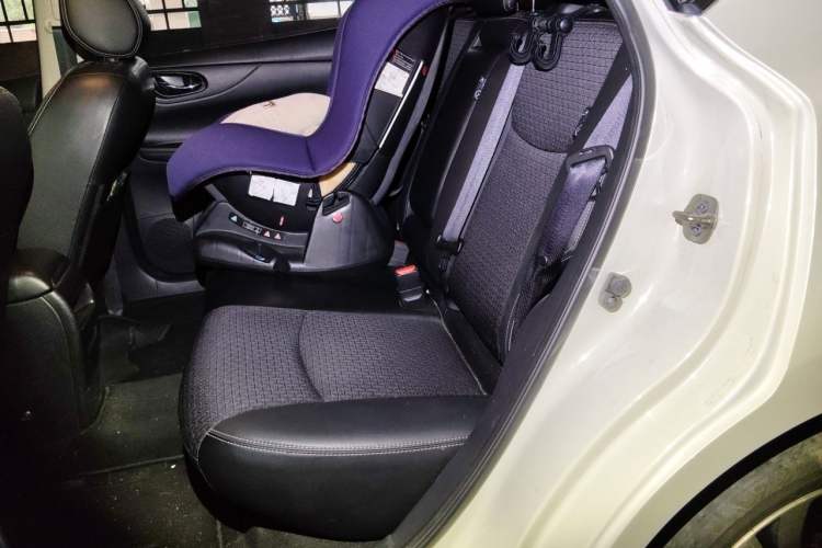 Used Nissan Tiida 2019 1.6L CVT Smart Enjoyment Version China VI Standard Left Rear Seat