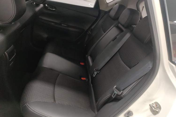 Used Nissan Tiida 2019 1.6L CVT Smart Drive Version China VI Standard Left Rear Seat