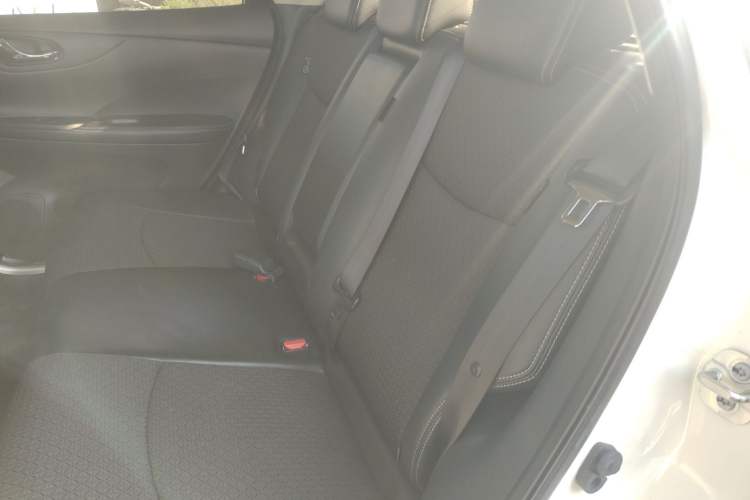 Used Nissan Tiida 2019 1.6L CVT Smart Drive Version China VI Standard Left Rear Seat