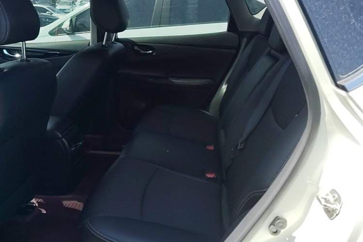 Used Nissan Tiida 2019 1.6L CVT Smart Drive Version China VI Standard Left Rear Seat
