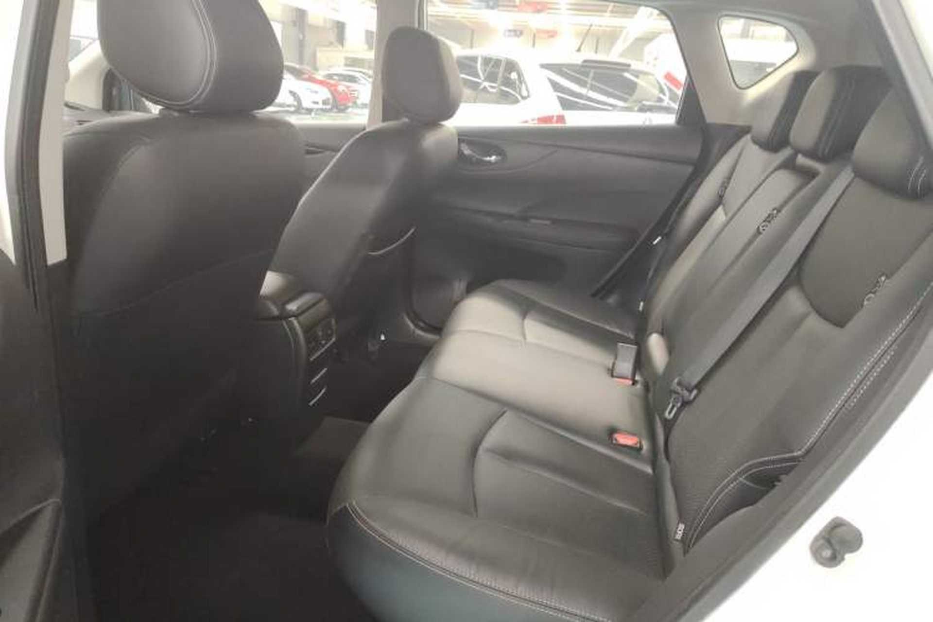Used Nissan Tiida 2019 1.6L CVT ZhiZun Edition China VI standard Left Rear Seat