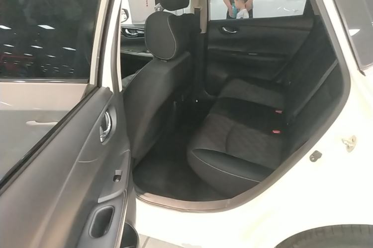 Used Nissan Tiida 2019 1.6L CVT Cool Edition China VI Standard Left Rear Seat